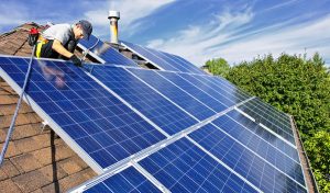 Service d'installation de photovoltaïque et tuiles photovoltaïques à Drocourt